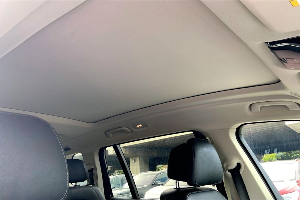 Thumbnail: 2021 BMW X7 - 30
