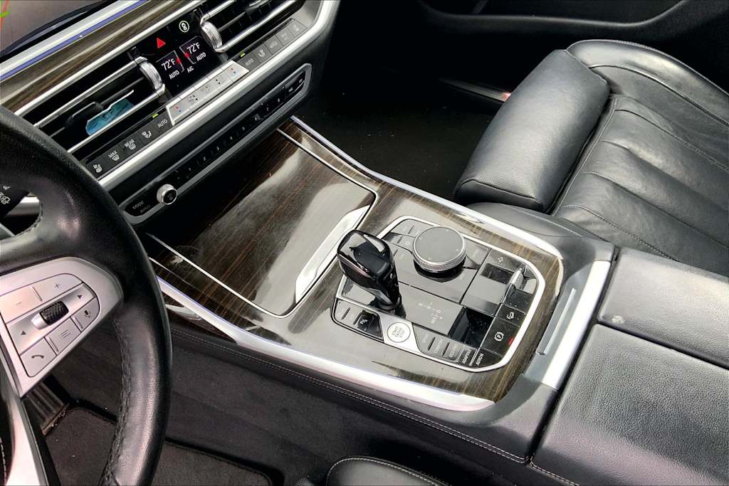 Thumbnail: 2021 BMW X7 - 17