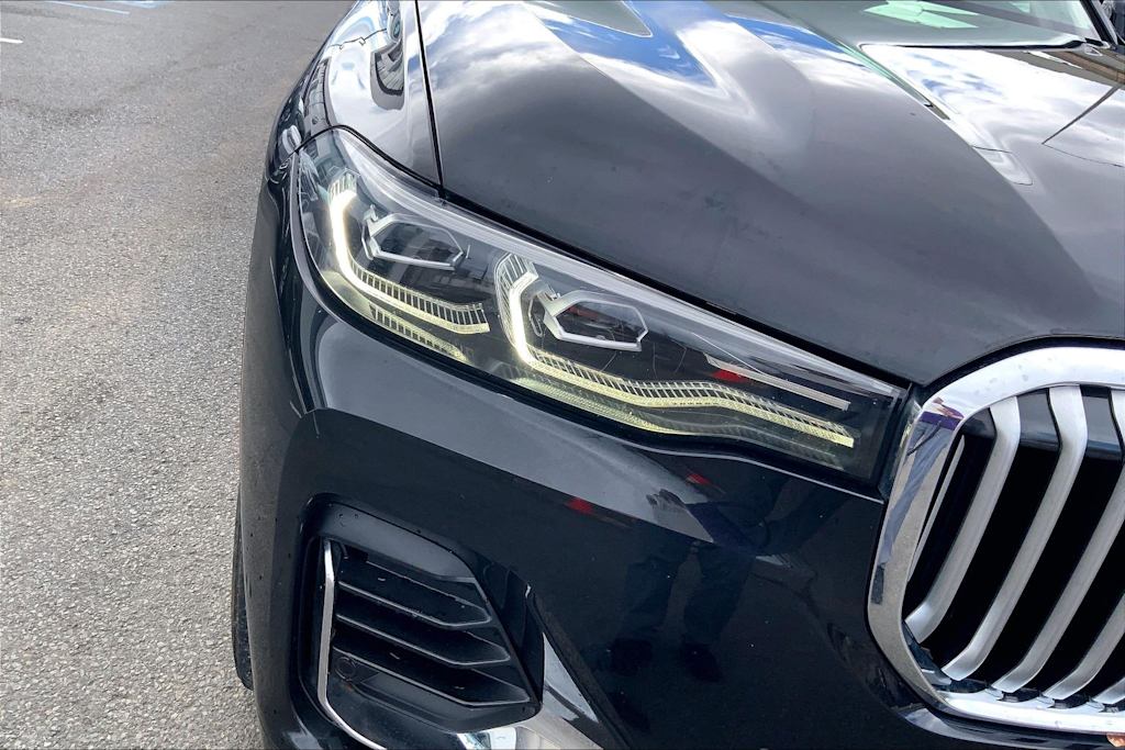 Thumbnail: 2021 BMW X7 - 31