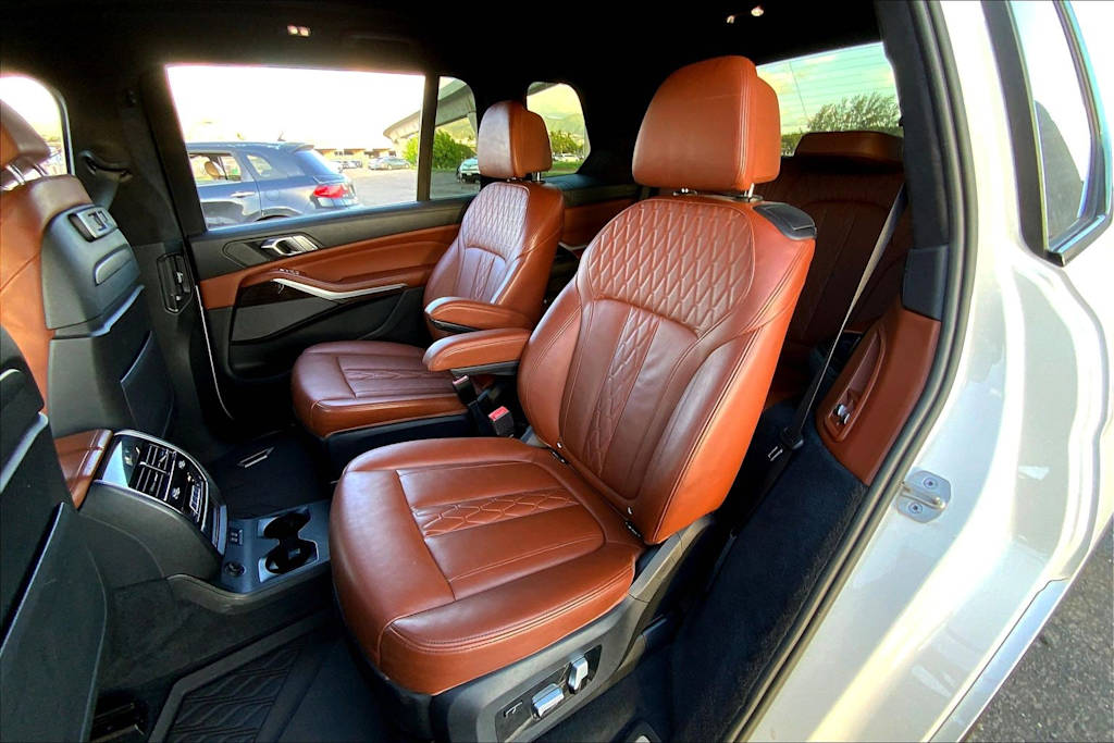 Thumbnail: 2021 BMW X7 - 28