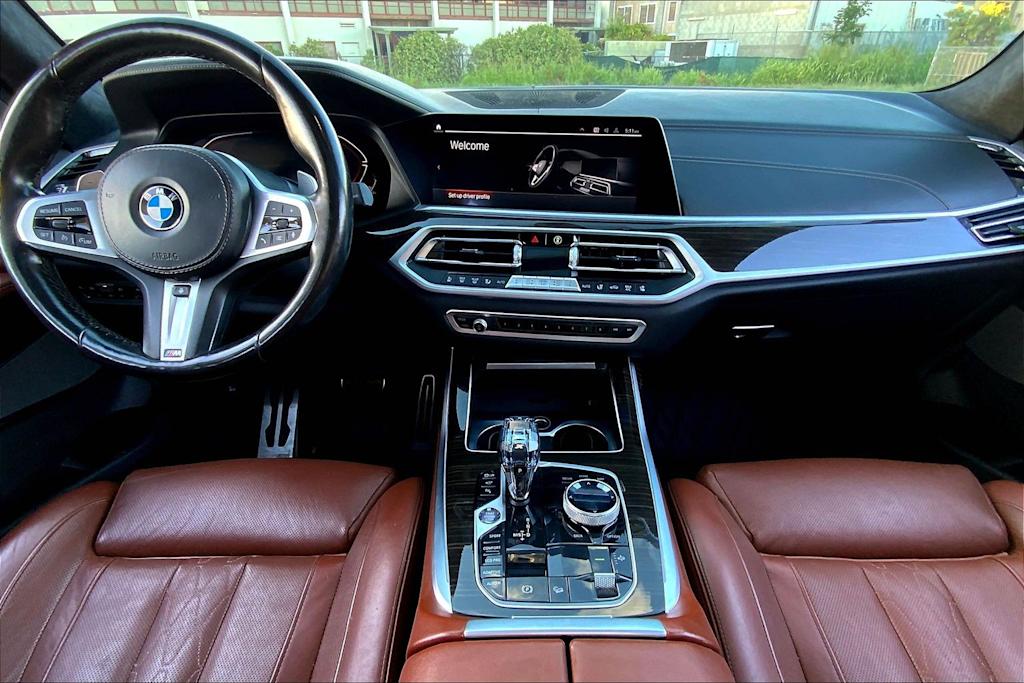 Thumbnail: 2021 BMW X7 - 9
