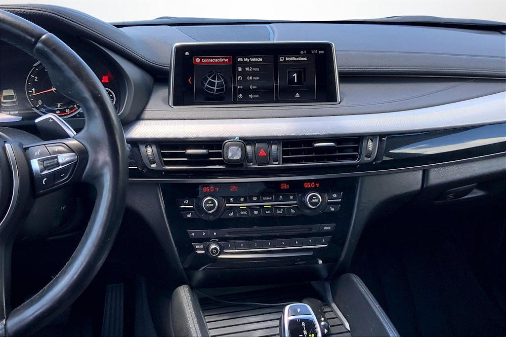 Thumbnail: 2016 BMW X6 - 15
