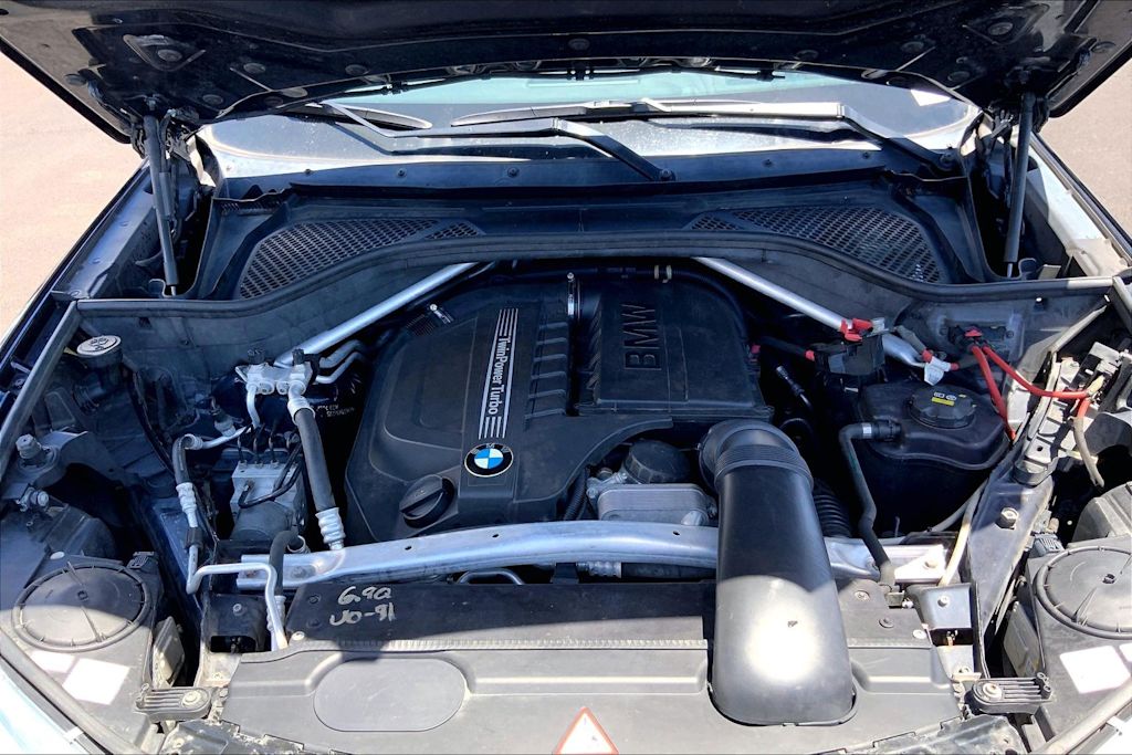 Thumbnail: 2016 BMW X6 - 8