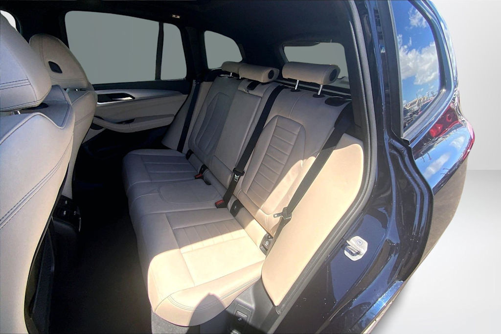 Thumbnail: 2021 BMW X3 - 13