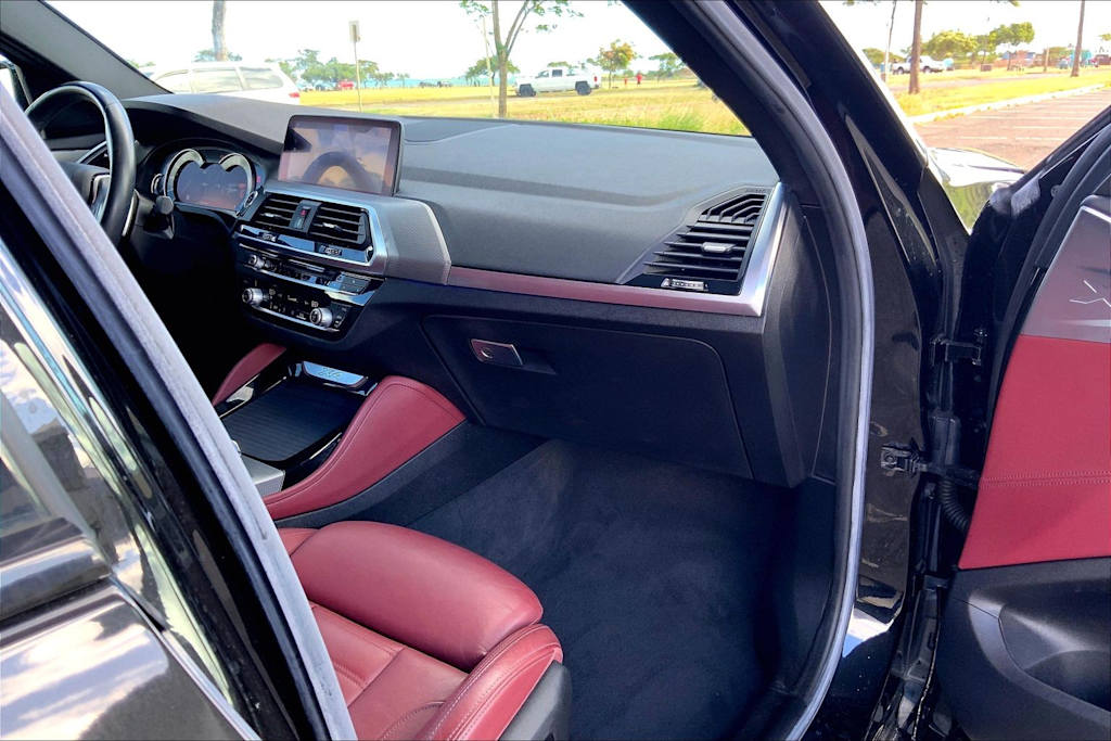 Thumbnail: 2019 BMW X4 - 24