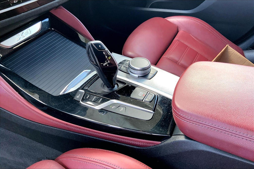 Thumbnail: 2019 BMW X4 - 17