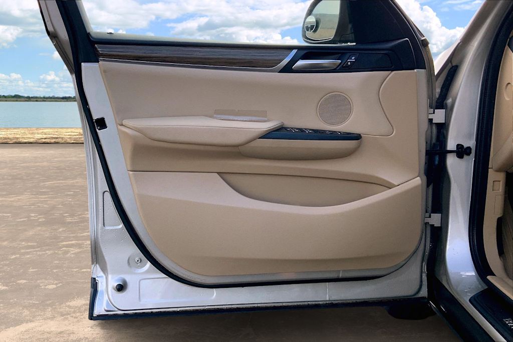 Thumbnail: 2015 BMW X3 - 27