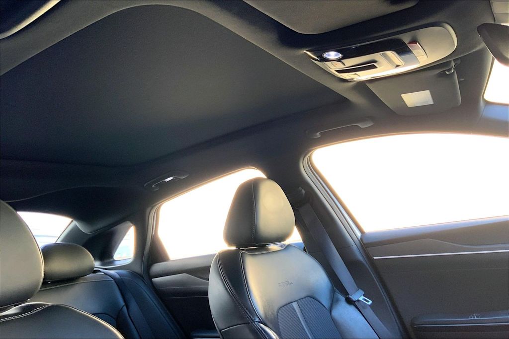 Thumbnail: 2023 Kia K5 - 30