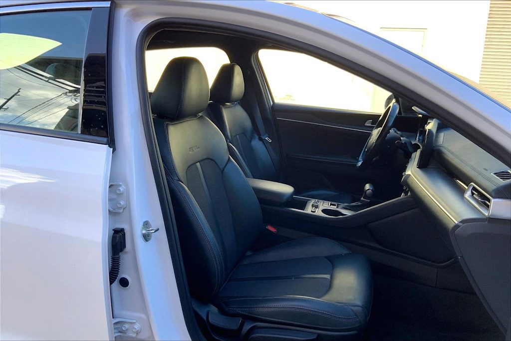 Thumbnail: 2023 Kia K5 - 12