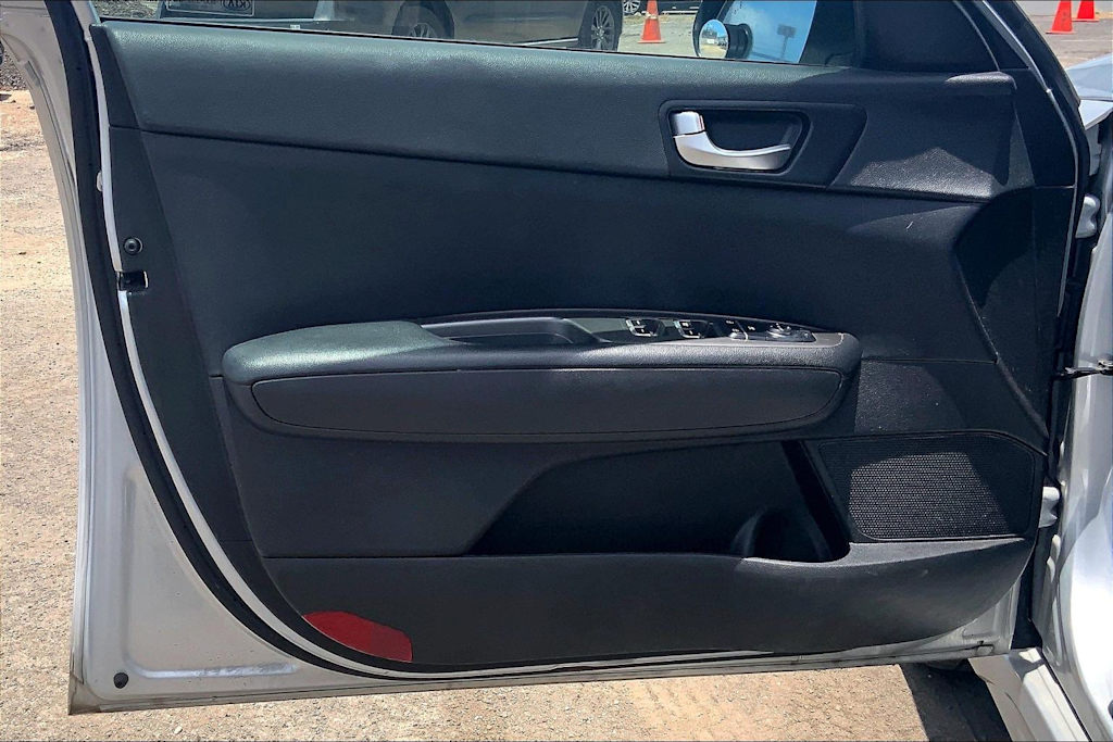 Thumbnail: 2020 Kia Optima - 28