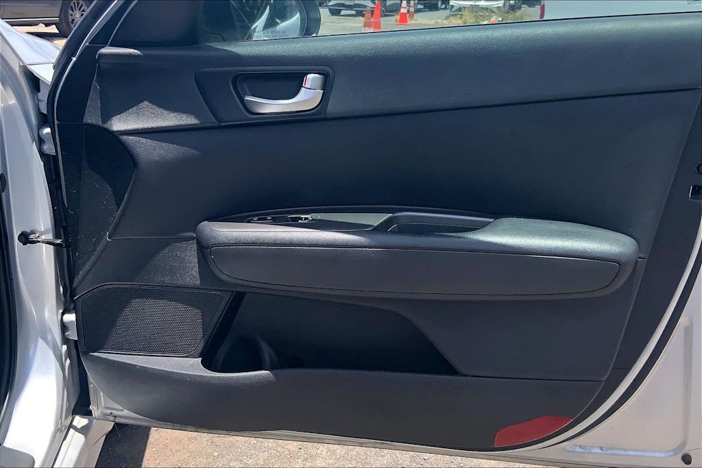 Thumbnail: 2020 Kia Optima - 29