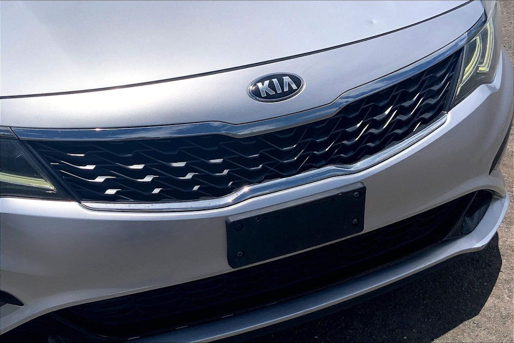 Thumbnail: 2020 Kia Optima - 33