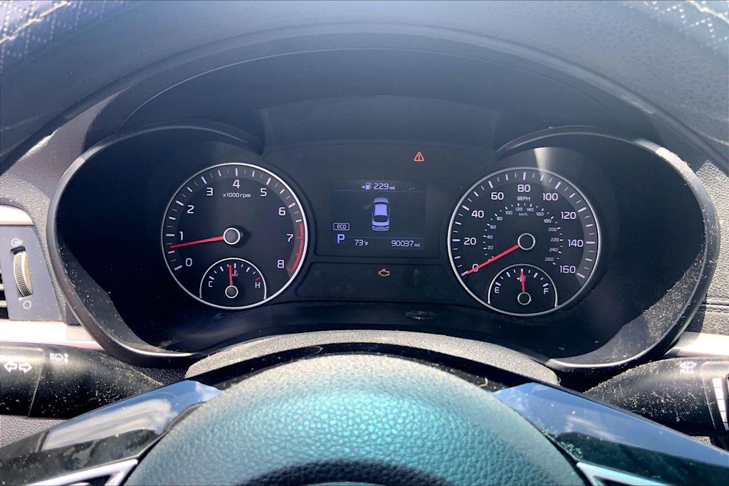 Thumbnail: 2020 Kia Optima - 18