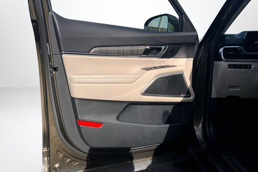 Thumbnail: 2024 Kia Telluride - 26