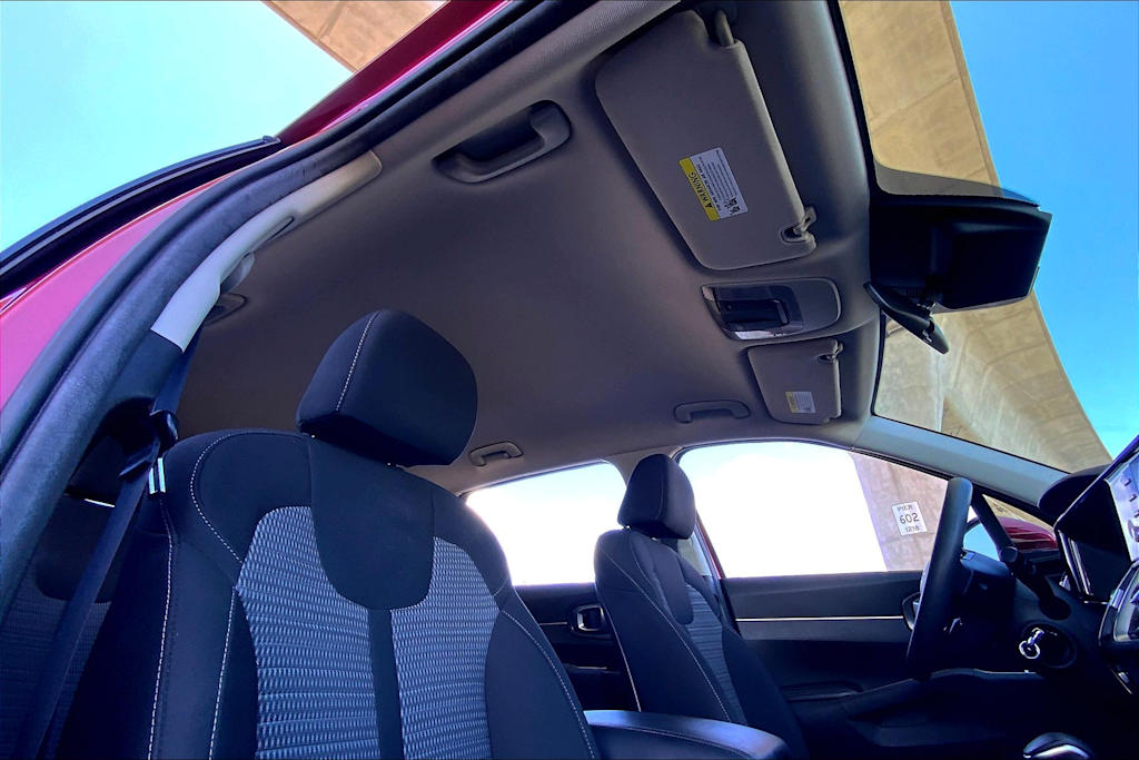 Thumbnail: 2022 Kia Sorento - 29