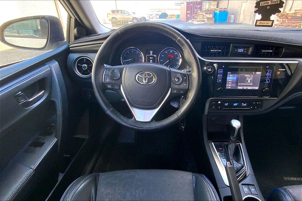 Thumbnail: 2017 Toyota Corolla - 14