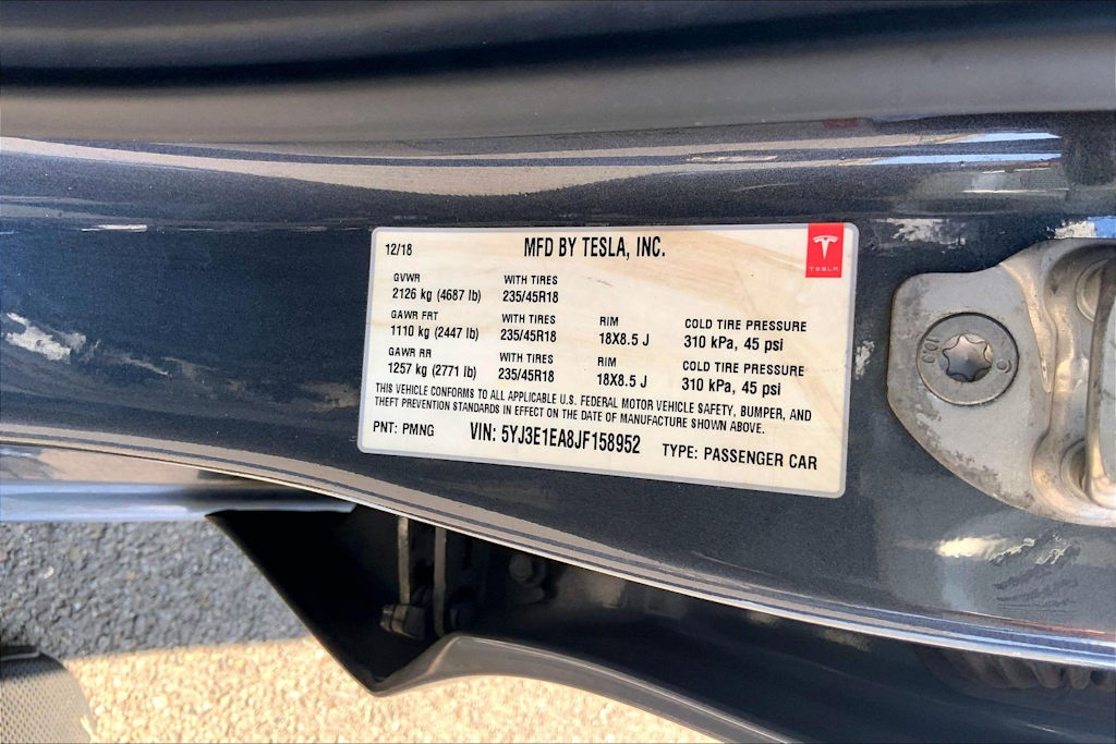 Thumbnail: 2018 Tesla Model 3 - 19