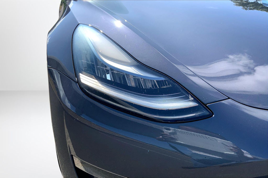 Thumbnail: 2018 Tesla Model 3 - 30