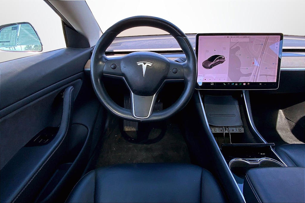 Thumbnail: 2018 Tesla Model 3 - 13