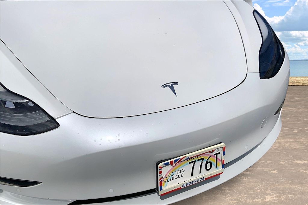 Thumbnail: 2021 Tesla Model 3 - 33