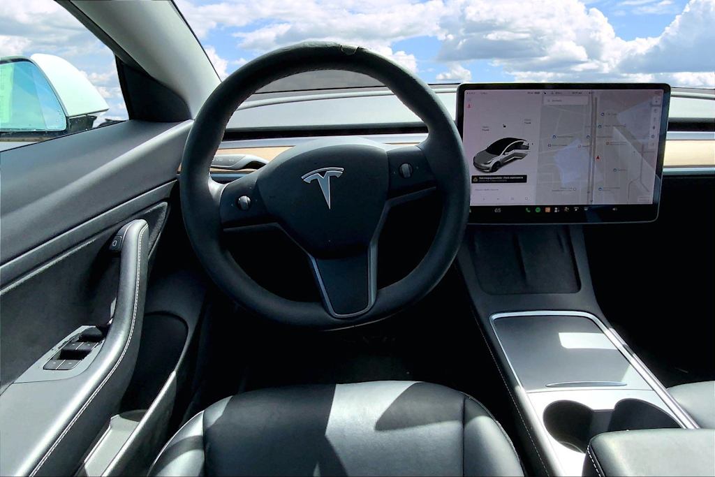 Thumbnail: 2021 Tesla Model 3 - 13