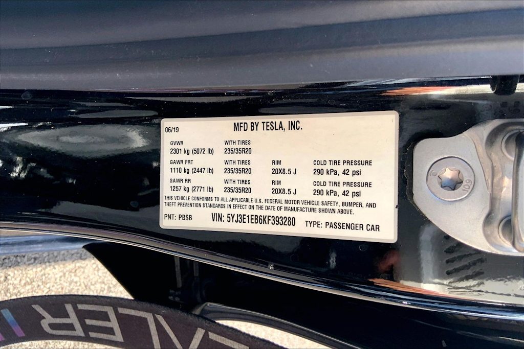 Thumbnail: 2019 Tesla Model 3 - 18