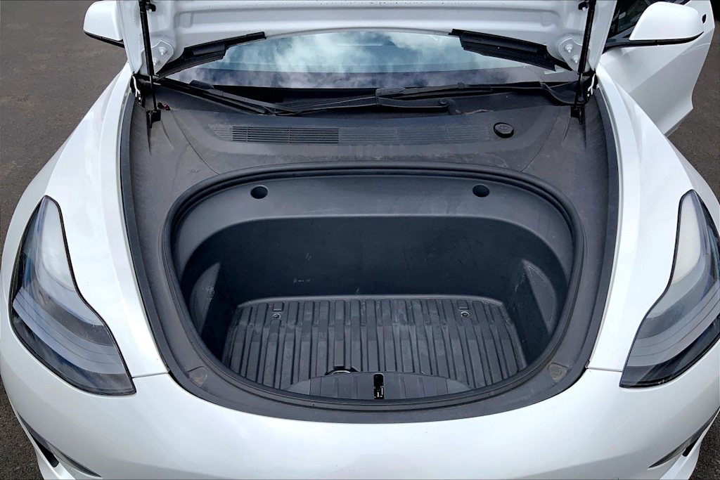 Thumbnail: 2022 Tesla Model 3 - 20