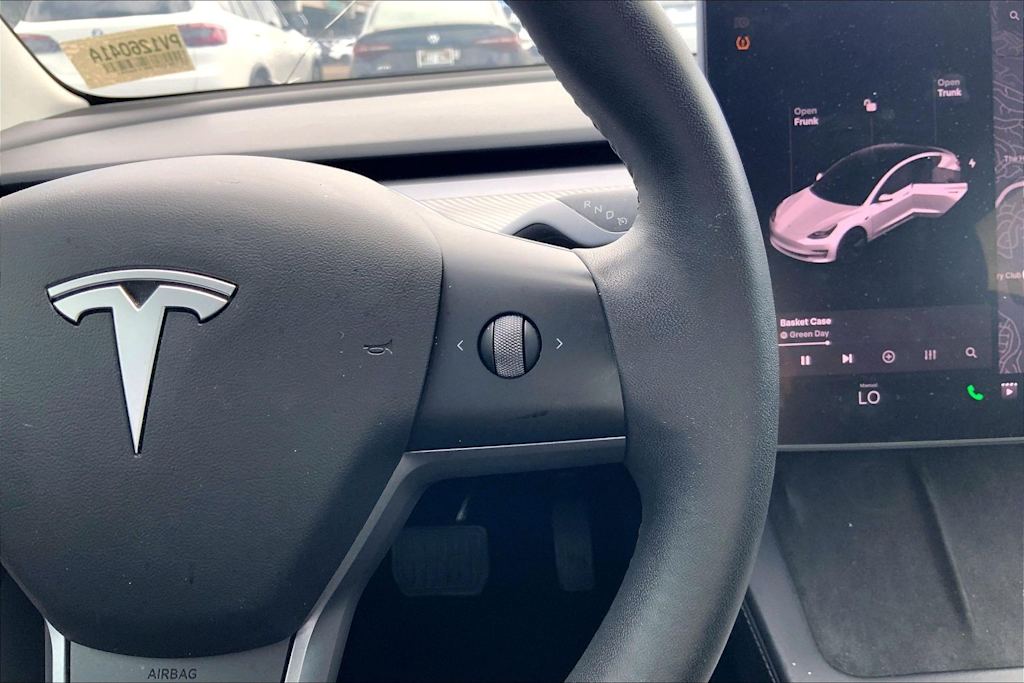 Thumbnail: 2022 Tesla Model 3 - 25
