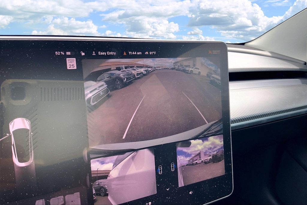 Thumbnail: 2022 Tesla Model 3 - 26