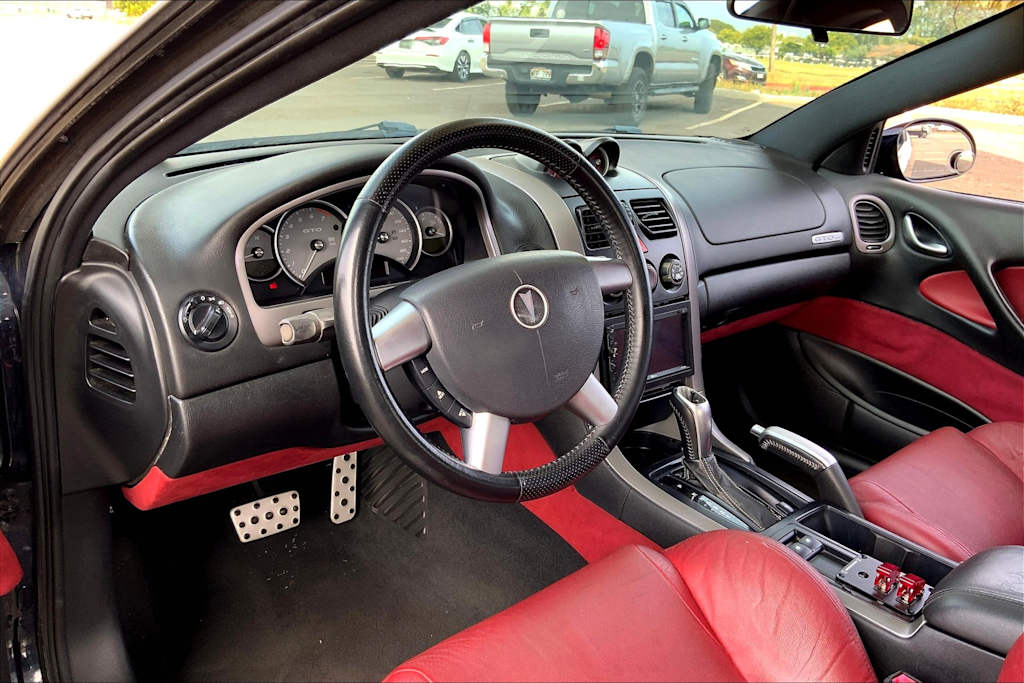 2005 Pontiac GTO Base 2