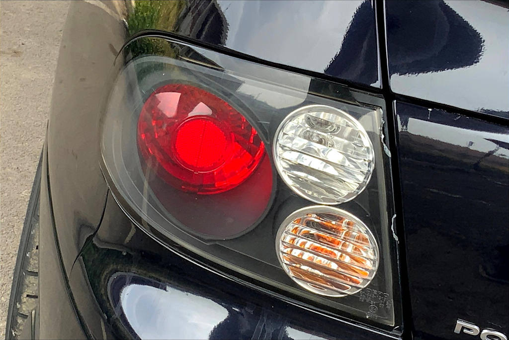 2005 Pontiac GTO Base 30
