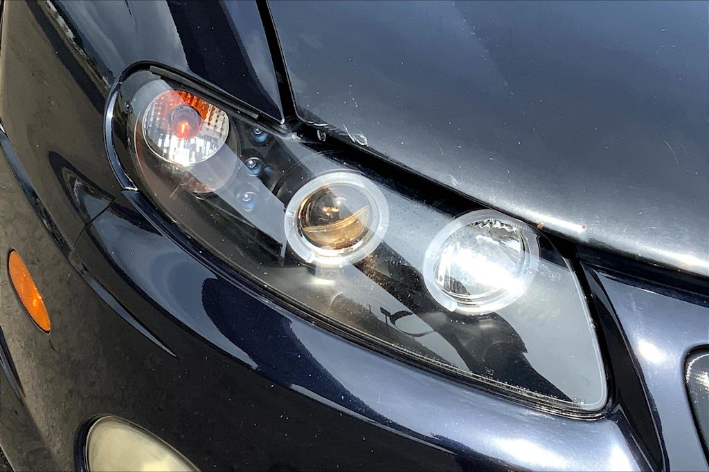 2005 Pontiac GTO Base 29