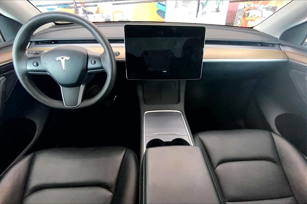 Thumbnail: 2023 Tesla Model Y - 9