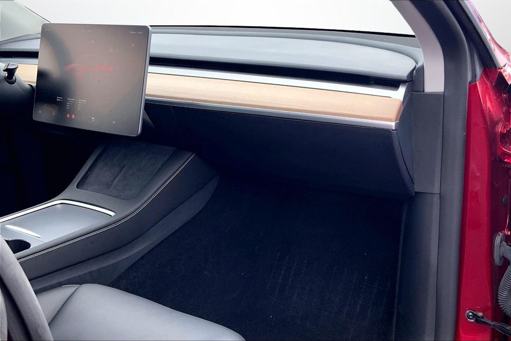 Thumbnail: 2024 Tesla Model Y - 22