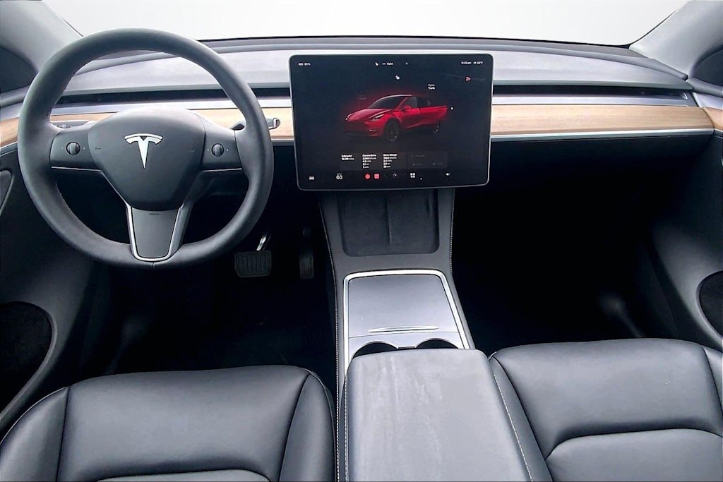 Thumbnail: 2024 Tesla Model Y - 9