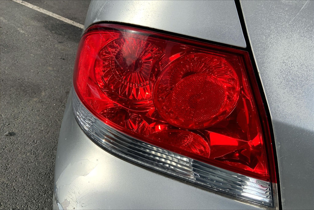 2007 Mitsubishi Lancer ES 31