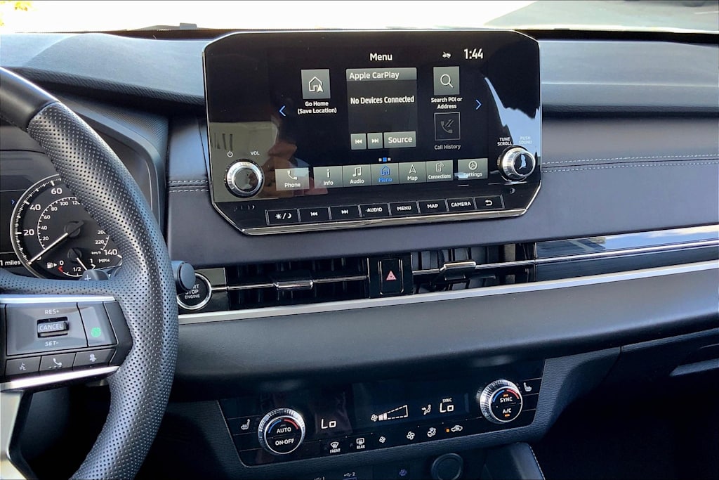 2024 Mitsubishi Outlander SE 14