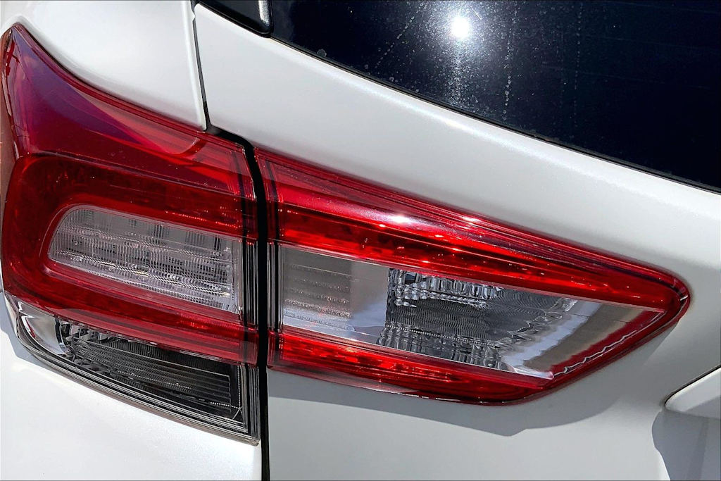 Thumbnail: 2018 Subaru Crosstrek - 32