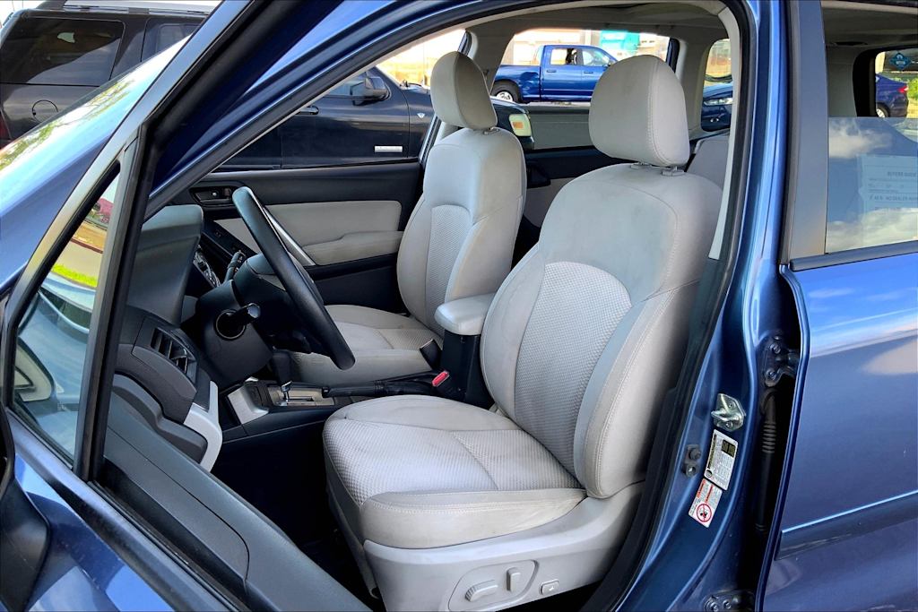 Thumbnail: 2015 Subaru Forester - 10