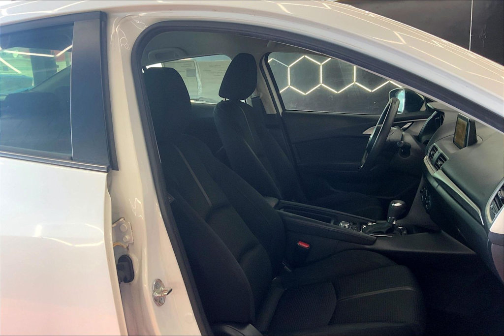 Thumbnail: 2017 Mazda Mazda3 - 11