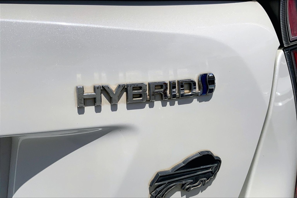 Thumbnail: 2018 Toyota Prius - 7