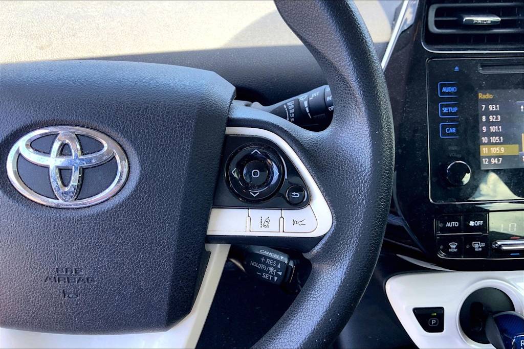 Thumbnail: 2018 Toyota Prius - 26