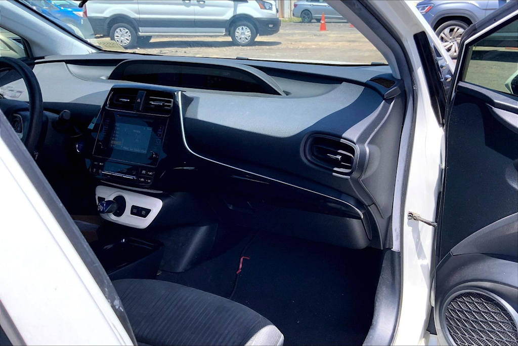 Thumbnail: 2018 Toyota Prius - 24