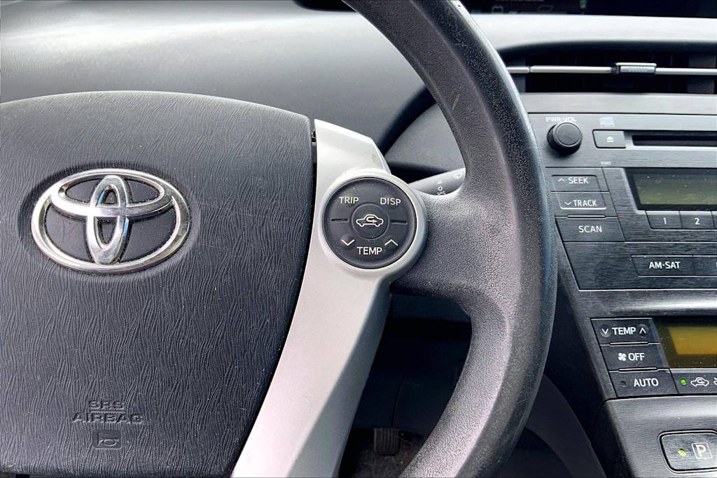 Thumbnail: 2011 Toyota Prius - 26