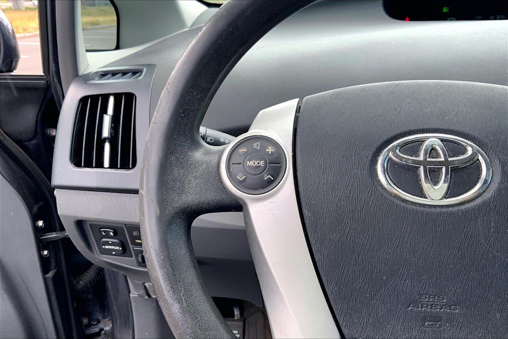 Thumbnail: 2011 Toyota Prius - 25