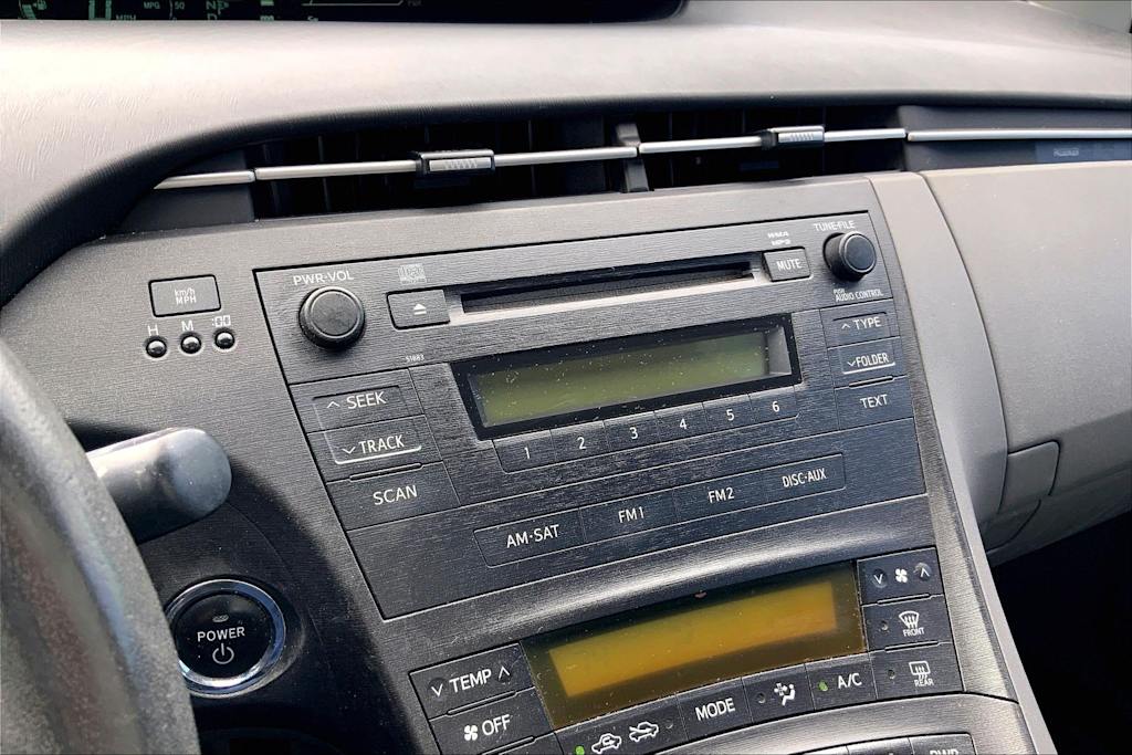 Thumbnail: 2011 Toyota Prius - 16