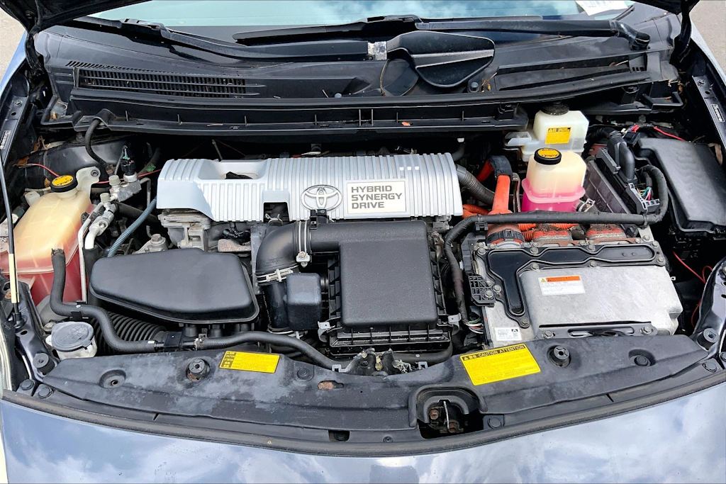 Thumbnail: 2011 Toyota Prius - 9