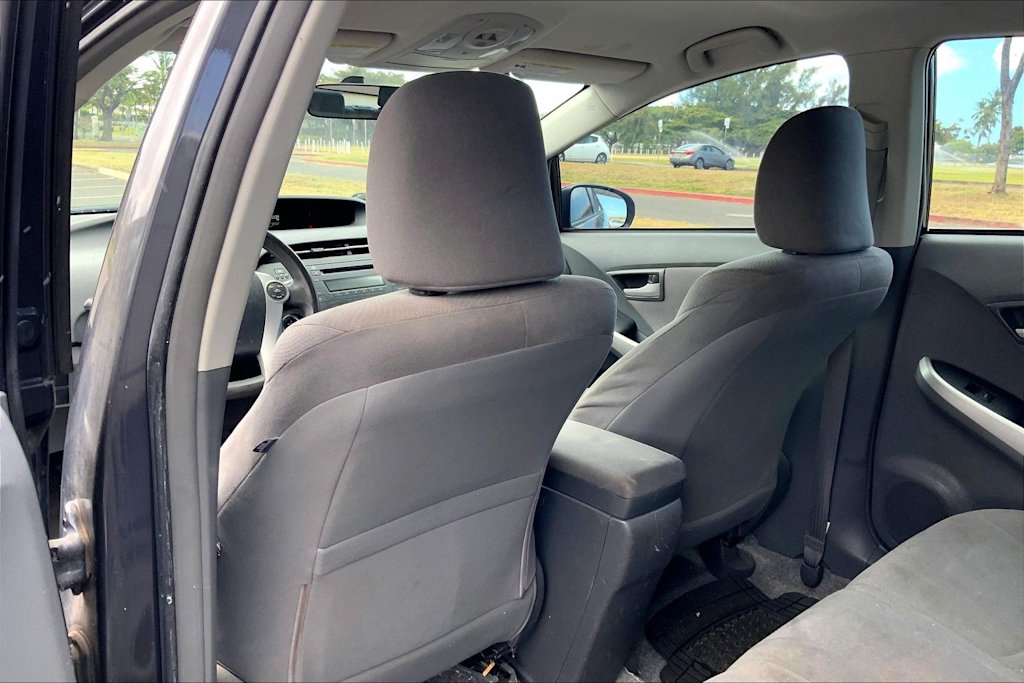 Thumbnail: 2011 Toyota Prius - 13