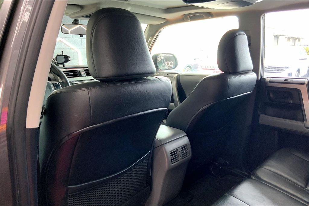 Thumbnail: 2011 Toyota 4Runner - 12