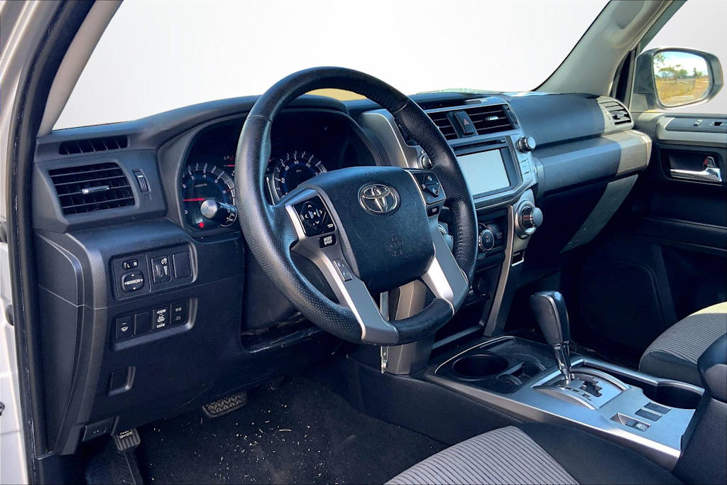 Thumbnail: 2017 Toyota 4Runner - 2